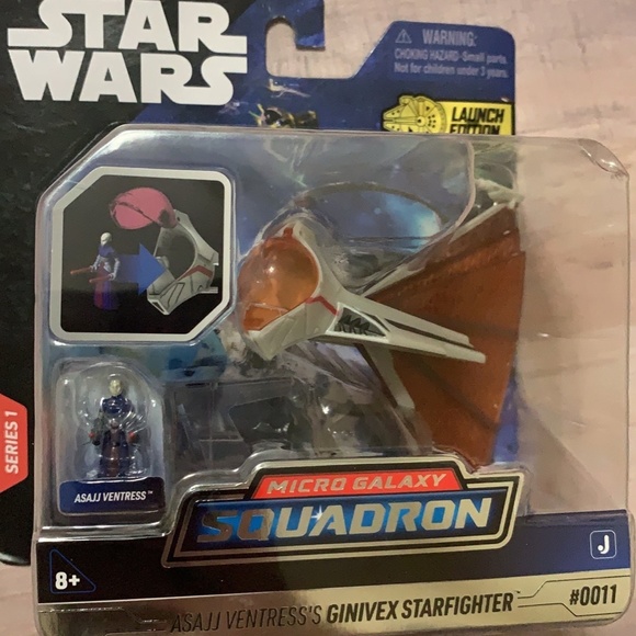 Star Wars Micro Galaxy Squadron Asajj Ventress’s Ginivex Starfighter - Picture 3 of 10